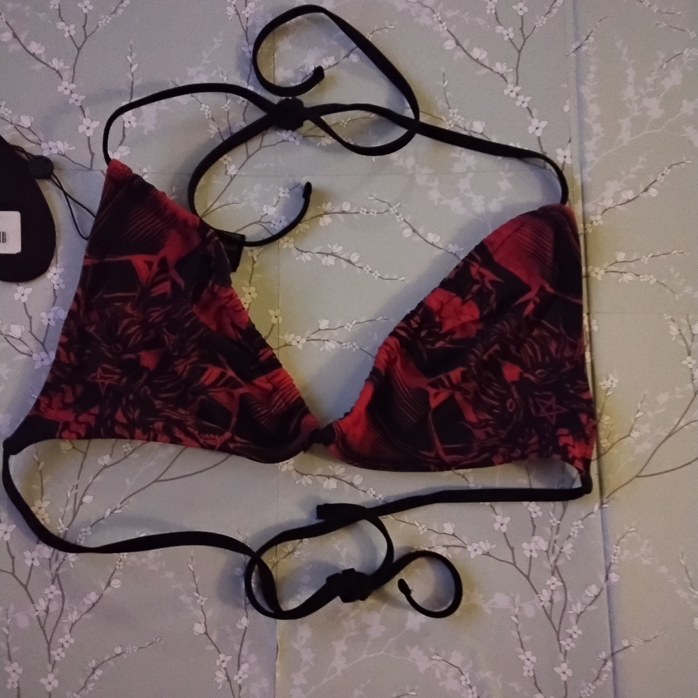 Women's Red and Black Triangle Bikini Top